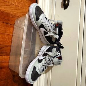 Nike Mid high sneakers